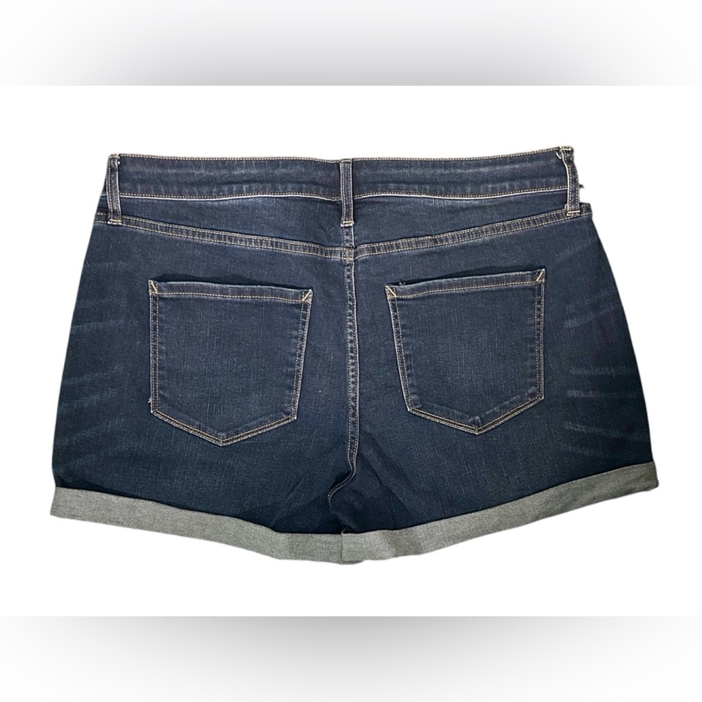 a.n.a. Roll Cuff Denim Jean Shorts Size 14 Mid Rise Dark Wash EUC - Picture 2 of 6